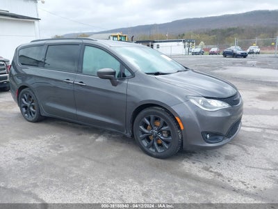 Chrysler Pacifica 2020