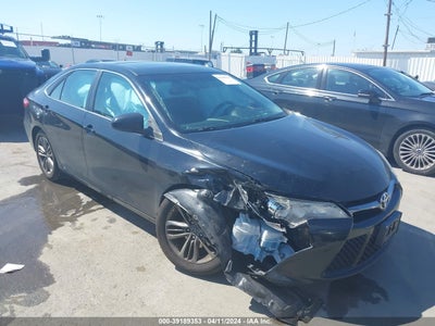 TOYOTA CAMRY 2017