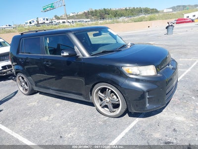 SCION XB 2011
