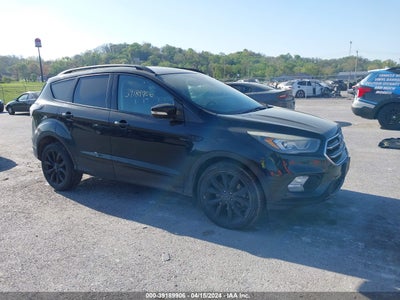 FORD ESCAPE 2017