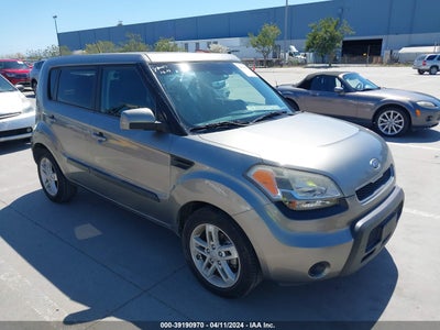 KIA SOUL 2011