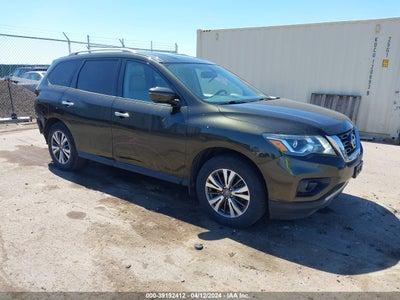 NISSAN PATHFINDER 2017