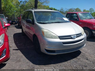 TOYOTA SIENNA 2004