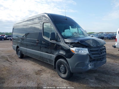 MERCEDES-BENZ SPRINTER 2500 2023