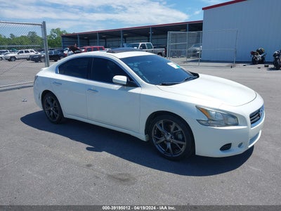 Nissan Maxima 2014