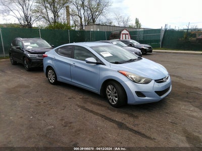 Hyundai Elantra 2012