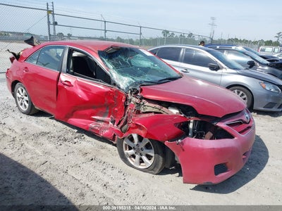 TOYOTA CAMRY 2010