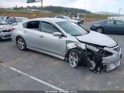 NISSAN ALTIMA 2015