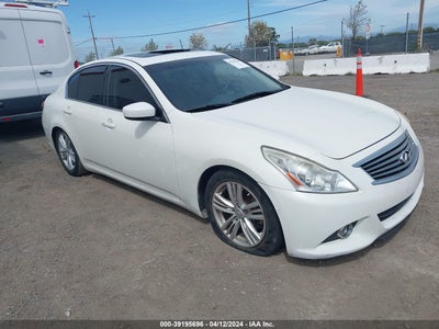 Infiniti G37 2013