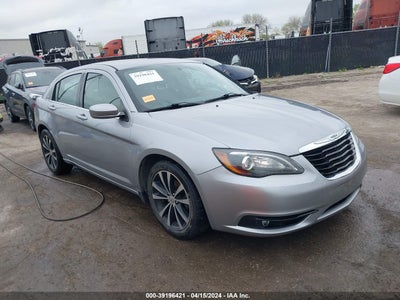 CHRYSLER 200 2014