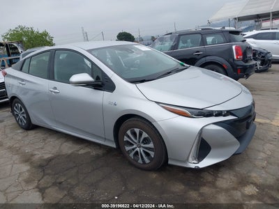 Toyota Prius prime 2020