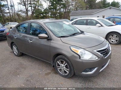 NISSAN VERSA 2015