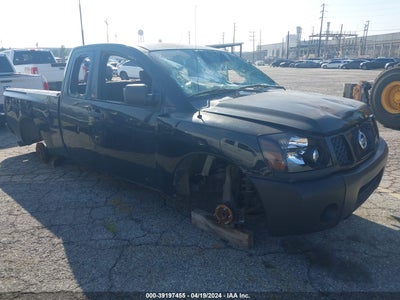 NISSAN TITAN 2005