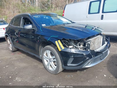 Mercedes-benz Gla-class 2015
