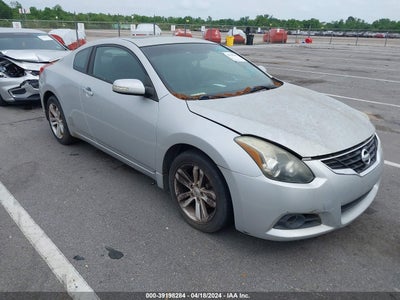 Nissan Altima 2012