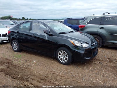 HYUNDAI ACCENT 2013
