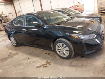 Nissan Sentra 2024