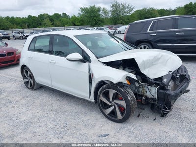 VOLKSWAGEN GOLF GTI 2020