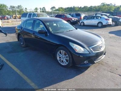 INFINITI JOURNEY 2013
