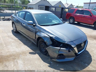 NISSAN ALTIMA 2020