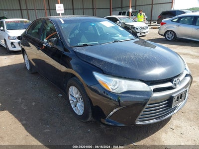 TOYOTA CAMRY 2016