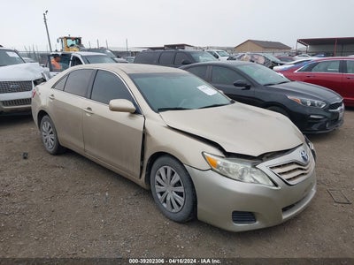 TOYOTA CAMRY 2011