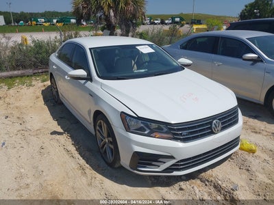 VOLKSWAGEN PASSAT 2017