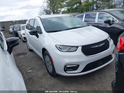 Chrysler Pacifica 2024