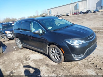 CHRYSLER PACIFICA 2018