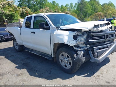 TOYOTA TUNDRA 2015