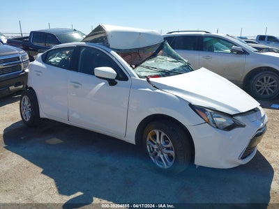 TOYOTA YARIS IA 2017
