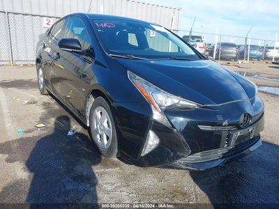 TOYOTA PRIUS 2016