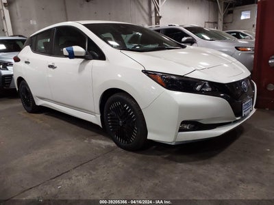 NISSAN LEAF 2024