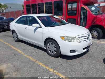 Toyota Camry 2011