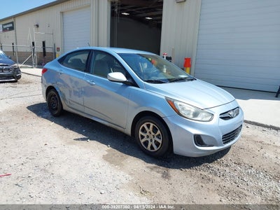 Hyundai Accent 2012