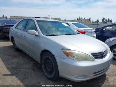 TOYOTA CAMRY 2004