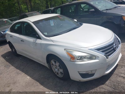 Nissan Altima 2015