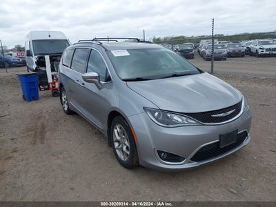 CHRYSLER PACIFICA 2017