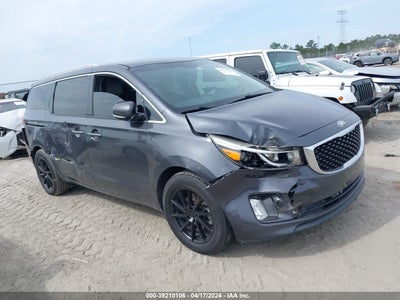 KIA SEDONA 2015