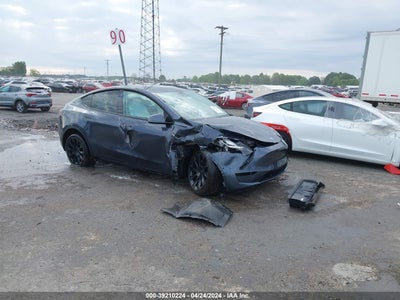 TESLA MODEL Y 2022