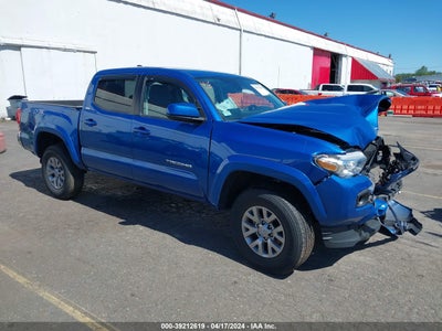 TOYOTA TACOMA 2018