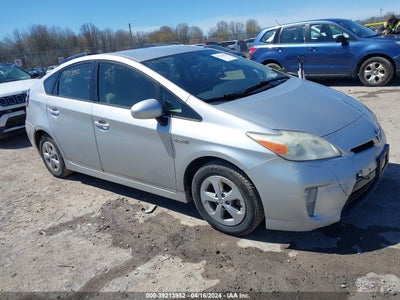 TOYOTA PRIUS 2013