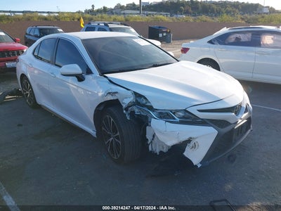 Toyota Camry 2020
