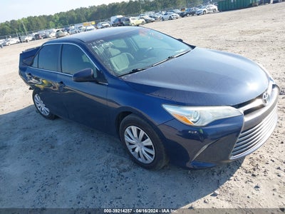 TOYOTA CAMRY 2016