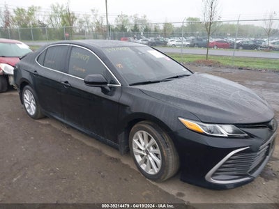 TOYOTA CAMRY 2022
