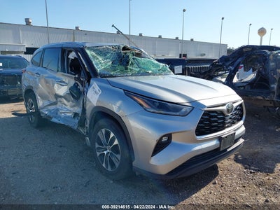 TOYOTA HIGHLANDER 2021