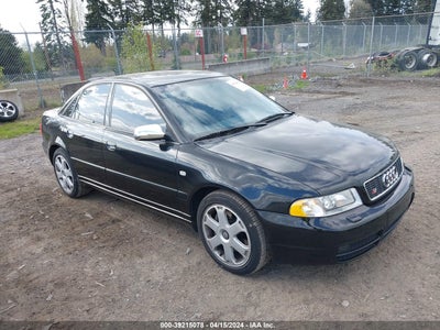 Audi S4 2001