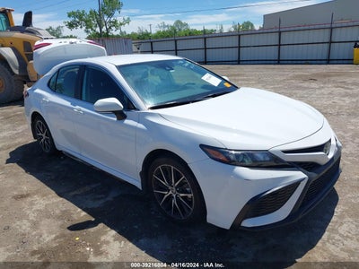TOYOTA CAMRY 2021