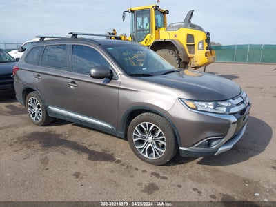 MITSUBISHI OUTLANDER 2016
