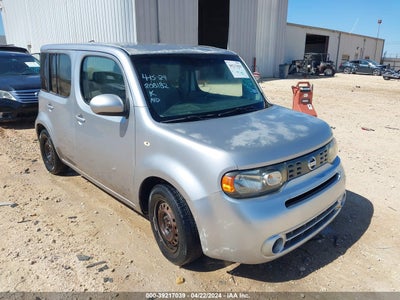 Nissan Cube 2011